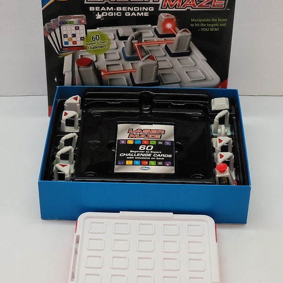 2012 Thinkfun LASER MAZE - Beam-Bending Logic Game 60 Challenges! Complete. NEED - Picture 4 of 7